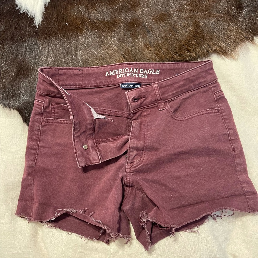 AMERICAN EAGLE Denim High Rise Shortie Size 6
